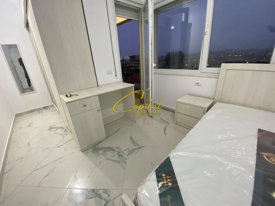 Tirane, jepet me qera apartament 1+1 Kati 5, 60 m² 500 € (DON BOSKO)