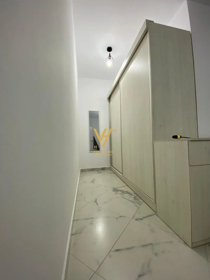 Tirane, jepet me qera apartament 1+1+Ballkon Kati 4, 75 m² 500 € (DON BOSKO)