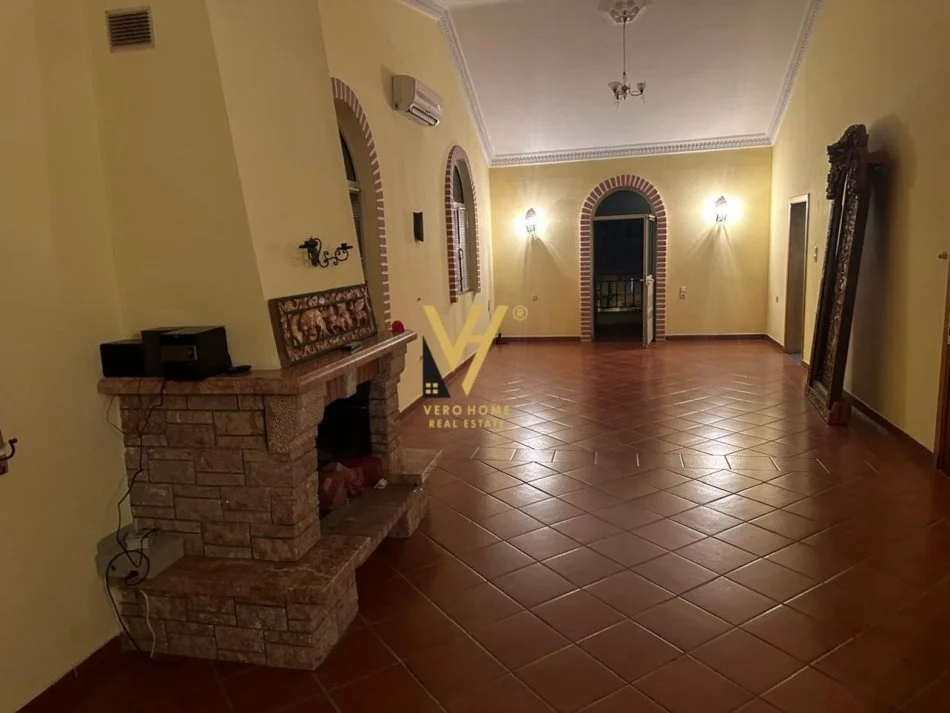 Tirane, jepet me qera Vile 3 Katshe Kati 0, 723 m² 5.000 € (SELITE)