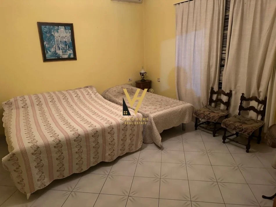 Tirane, jepet me qera Vile 3 Katshe Kati 0, 723 m² 5.000 € (SELITE)