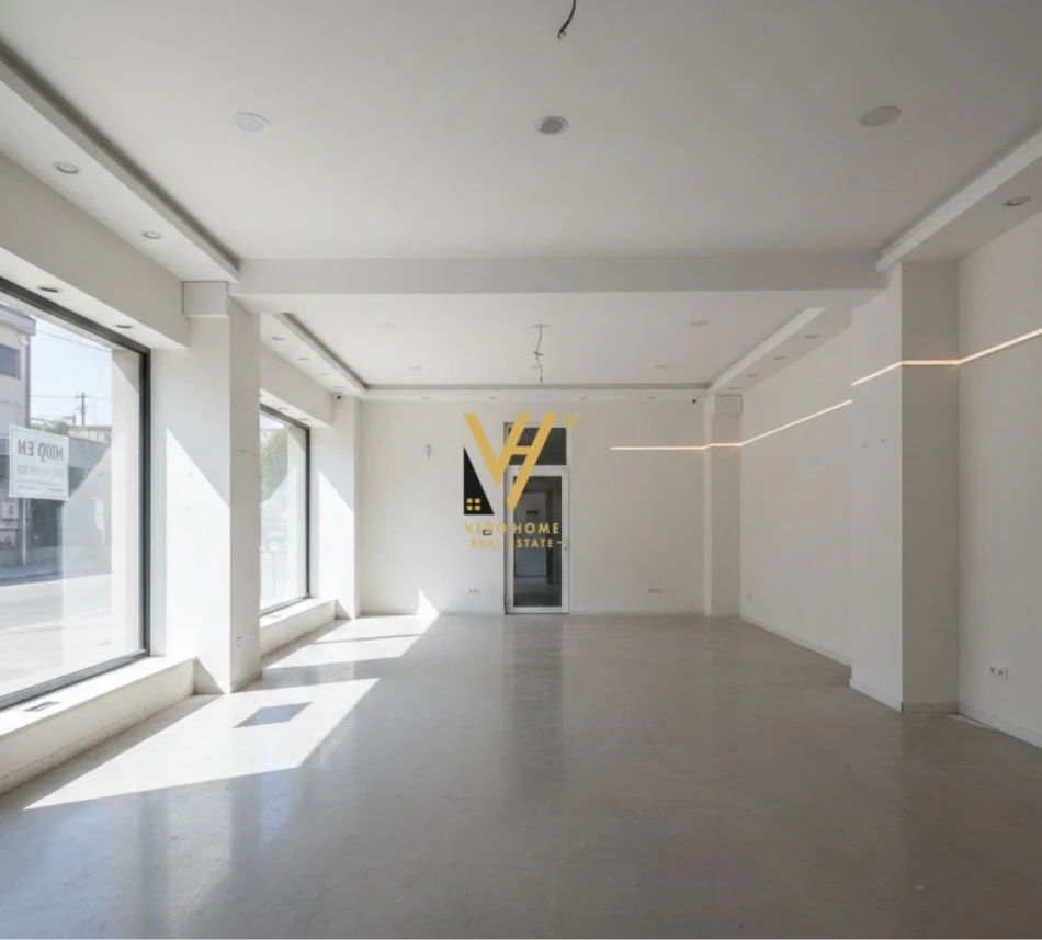 Tirane, jepet me qera dyqan Kati 0, 50 m² 620 € (VASIL SHANTO)