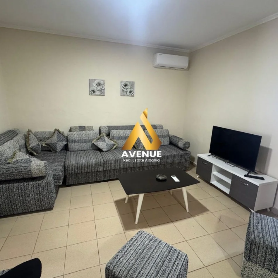 Tirane, jepet me qera apartament 2+1 Kati 3, 75 m² 550 € (Rruga Jakov Xoxa)