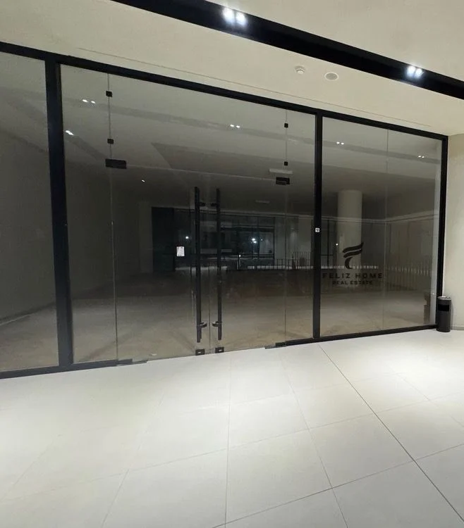 Tirane, jepet me qera ambjent biznesi Kati 1, 340 m² 5.000 € (MINE PEZA)