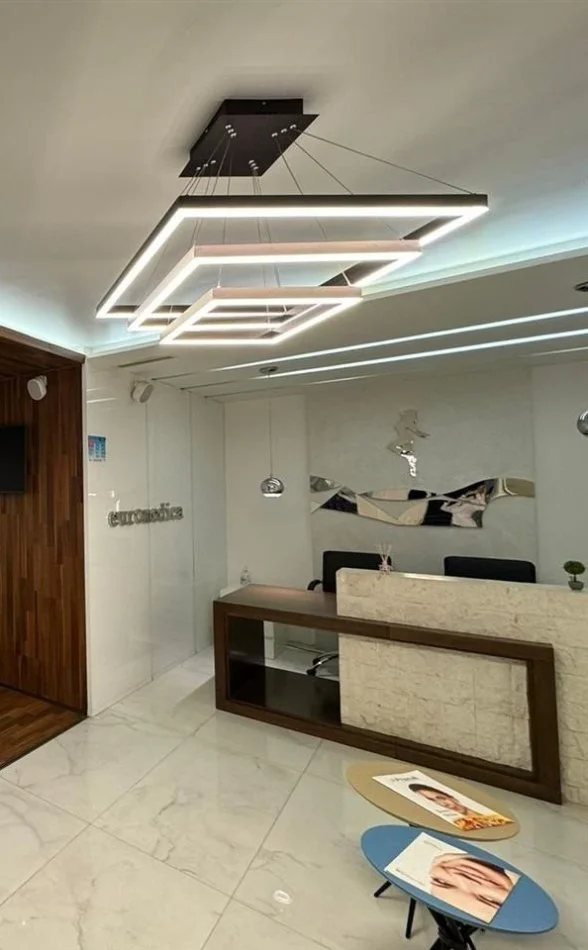 Tirane, jepet me qera Kati 1, 92 m² 1.600 € (LIQENI I THATE)