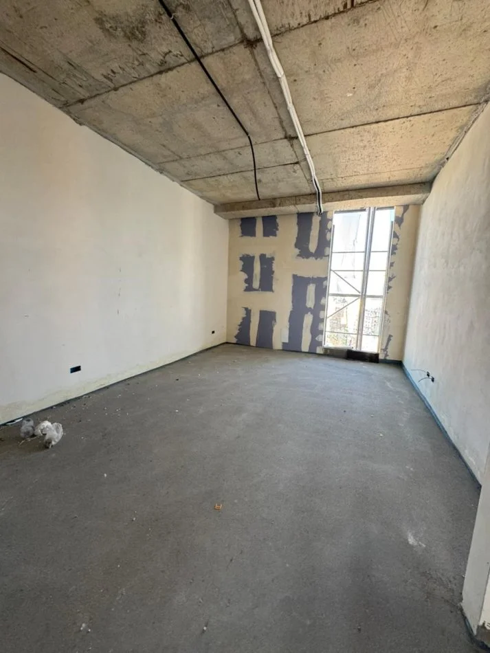 Tirane, shitet apartament 2+1 Kati 0, 100 m² 