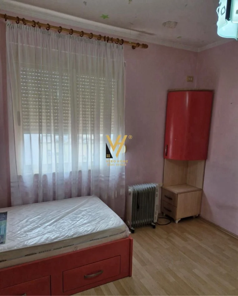 Tirane, jepet me qera apartament 2+1+Ballkon Kati 5, 106 m² 770 € (STADIUMI DINAMO)