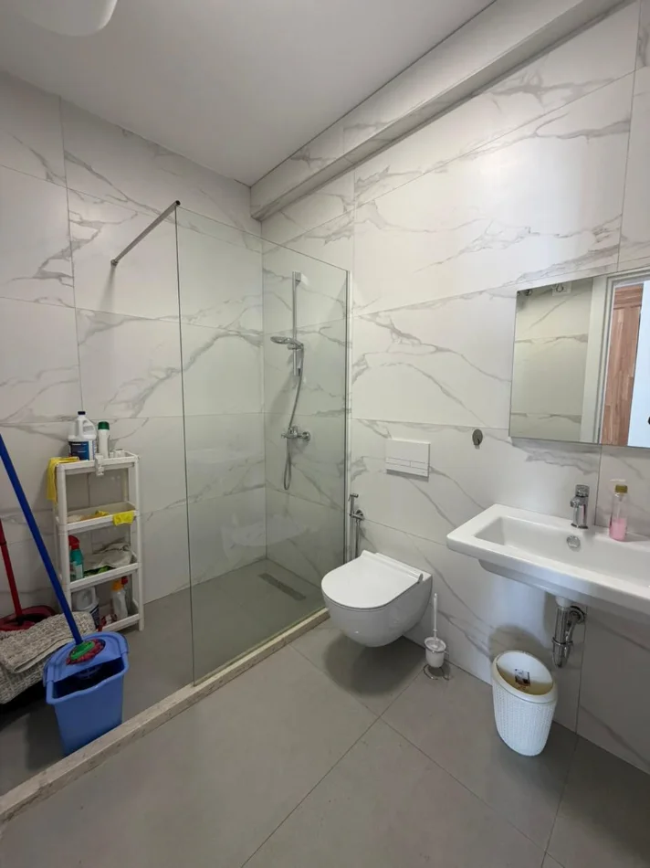 Tirane, shitet apartament+verande | Penthouse 2+1+Ballkon Kati 3, 165 m² 289.200 € (Porcelan)