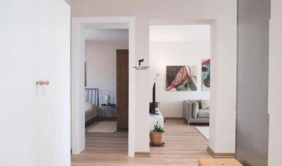 Tirane, jepet me qera apartament 1+1+Ballkon Kati 4, 60 m² 650 € (MINE PEZA)