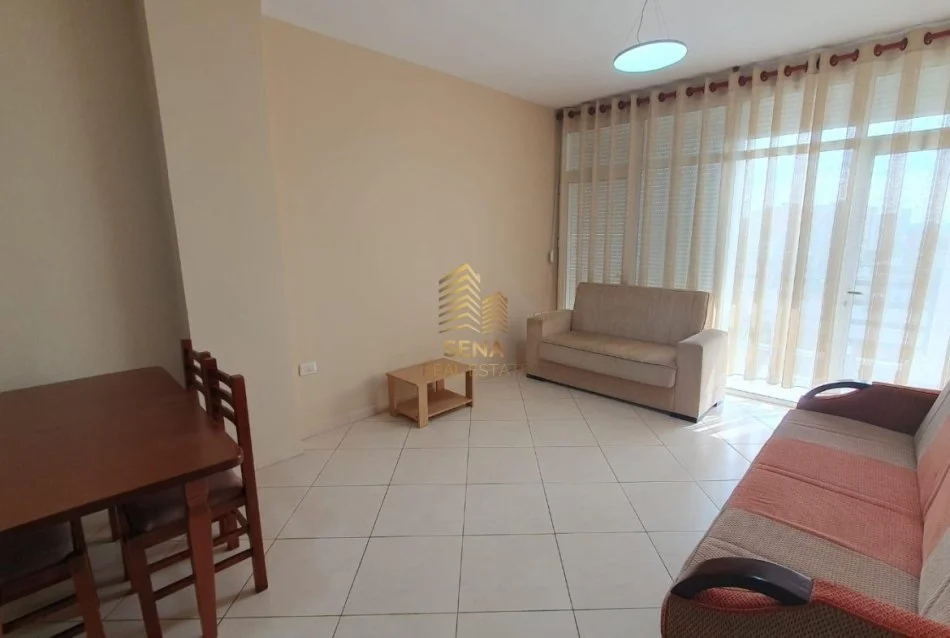 Tirane, jepet me qera apartament 2+1+Ballkon Kati 5, 94 m² 500 € (Oxhaku)