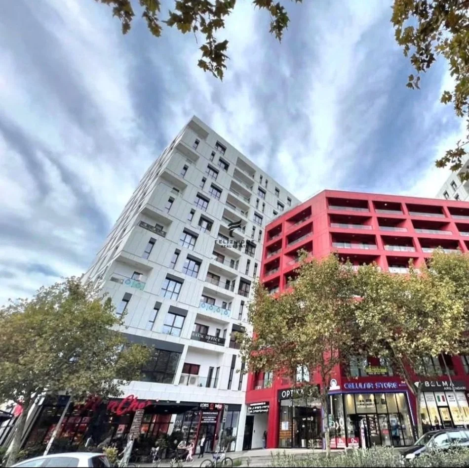 Tirane, shitet apartament 2+1 Kati 1, 113 m² 250.000 € (FARMACIA 10)