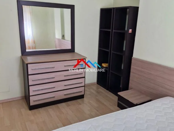 Tirane, jepet me qera apartament 2+1+Ballkon Kati 5, 108 m² 750 € (RRUGA E KOSOVAREVE)