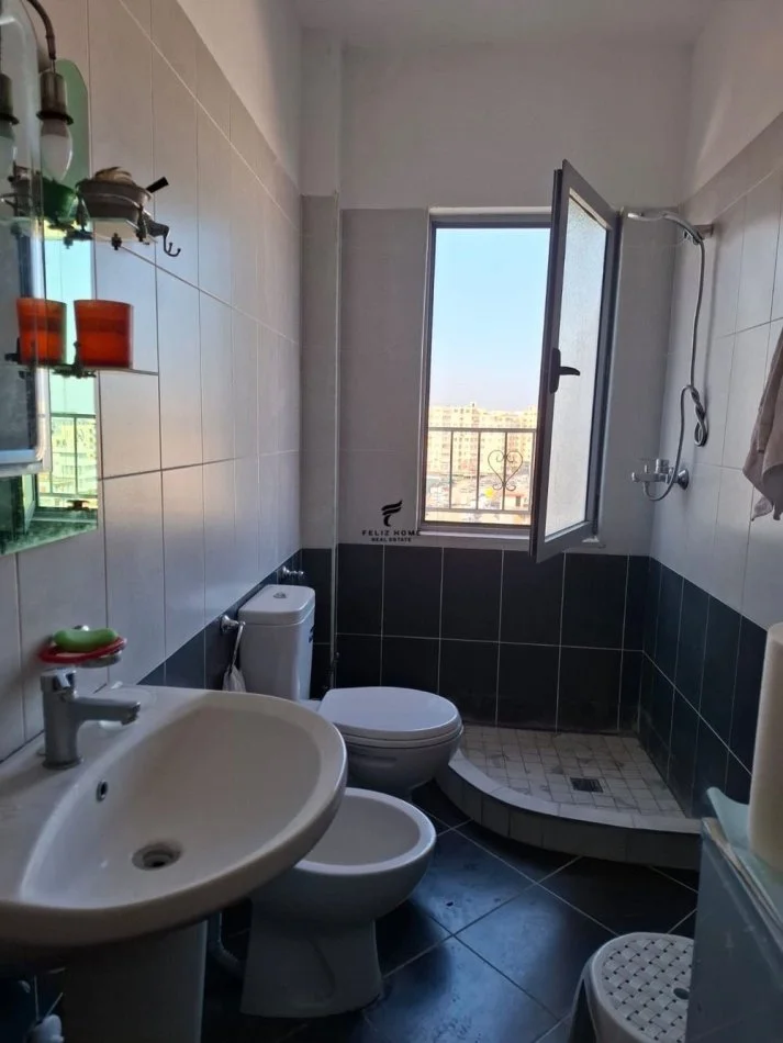 Tirane, shitet apartament 3+1 Kati 6, 134 m² 210.000 € (ASTIR)