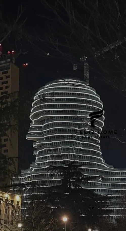 Tirane, shitet apartament 1+1 Kati 8, 119 m² 559.300 € (QENDER)