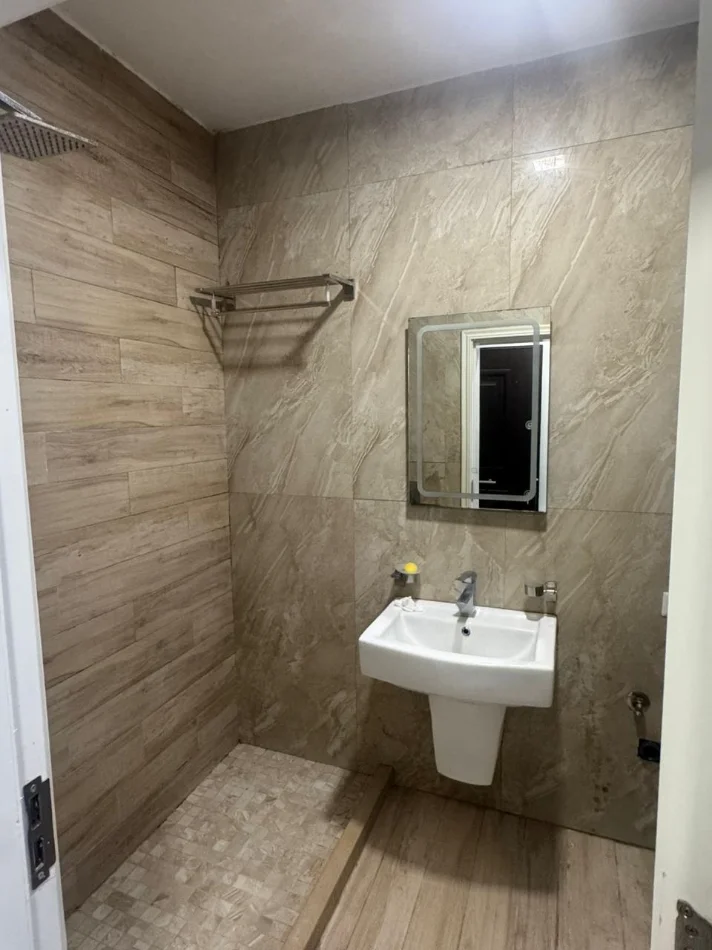 🏠Jepet me Qera Apartament 1+1 Bosh ne 5 Maj pas Concordit