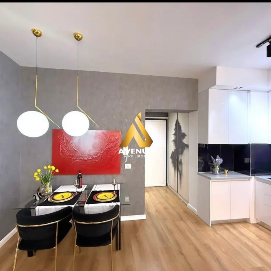 Tirane, jepet me qera apartament 1+1 Kati 6, 76 m² 800 € 