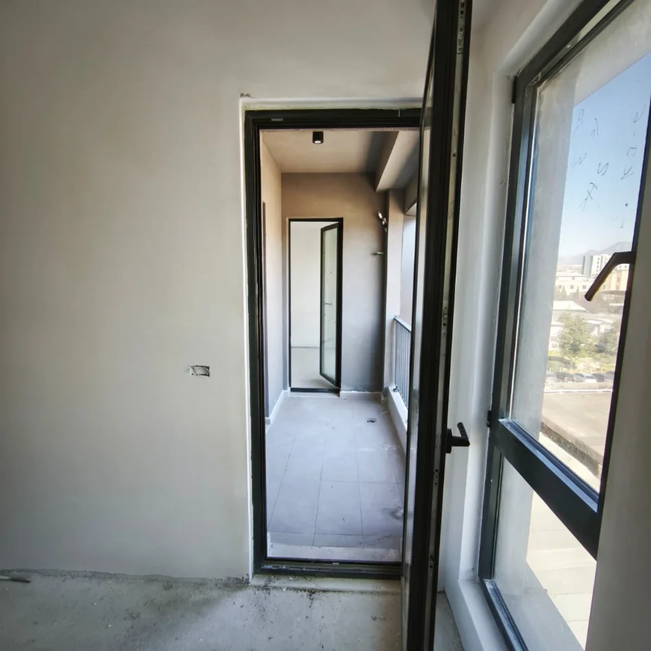 Tirane, shitet apartament 2+1 Kati 3, 103 m² 248.000 € (TEK NOVUS COMPLEX , BULEVARDI I RI)