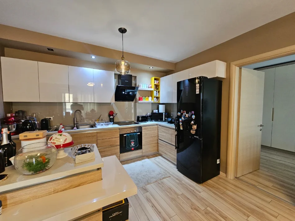 Tirane, shes apartament 2+1 Kati 4, 99 m² 223.000 € 