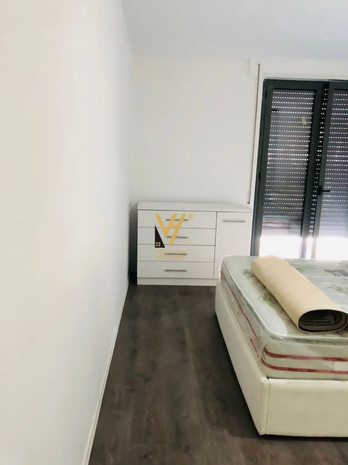 Tirane, jepet me qera apartament 2+1+Ballkon Kati 6, 100 m² 700 € (DON BOSKO)