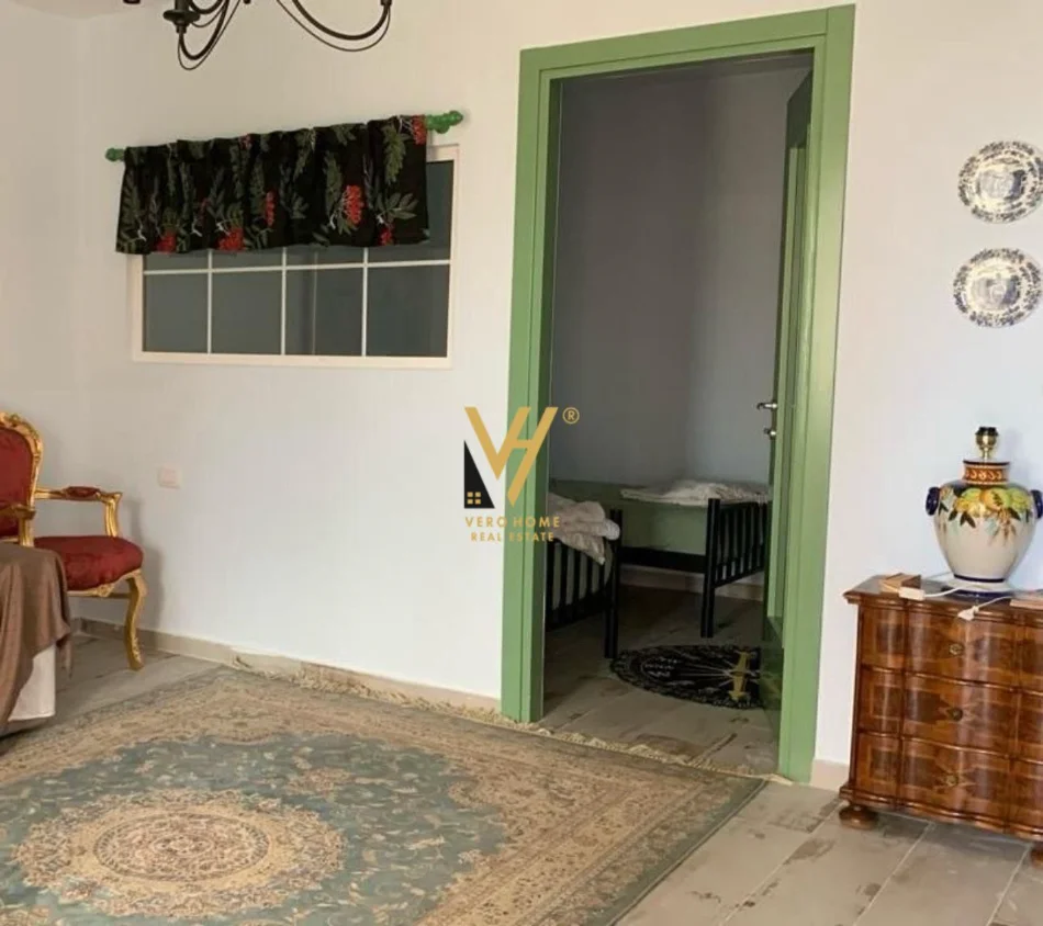 Durres, shitet apartament 2+1+Ballkon Kati 0, 90 m² 300.000 € (GJIRI I LALZIT)