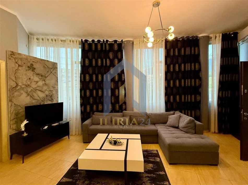 Tirane, shitet apartament 1+1 Kati 1, 58 m² 78.000 € (Rruga Dalip Topi)