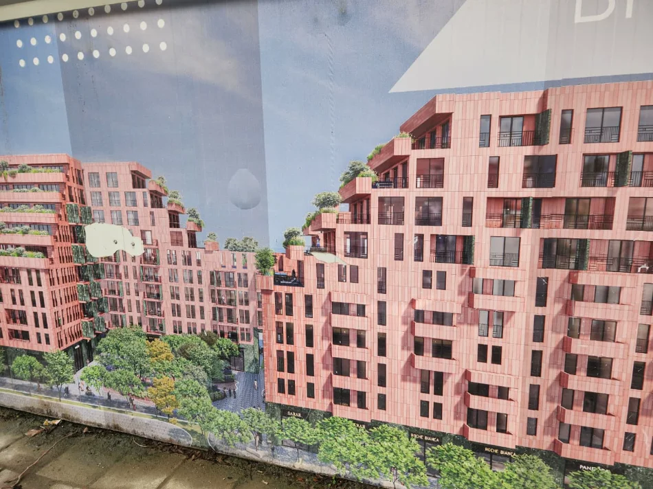 Shitet : Ap 2+1+2🚾& Depo + Ballkon (📍5 Maj - Residenca Brezaret)  106.6 m², Kati 4, ÇMIMI : 159K  😃