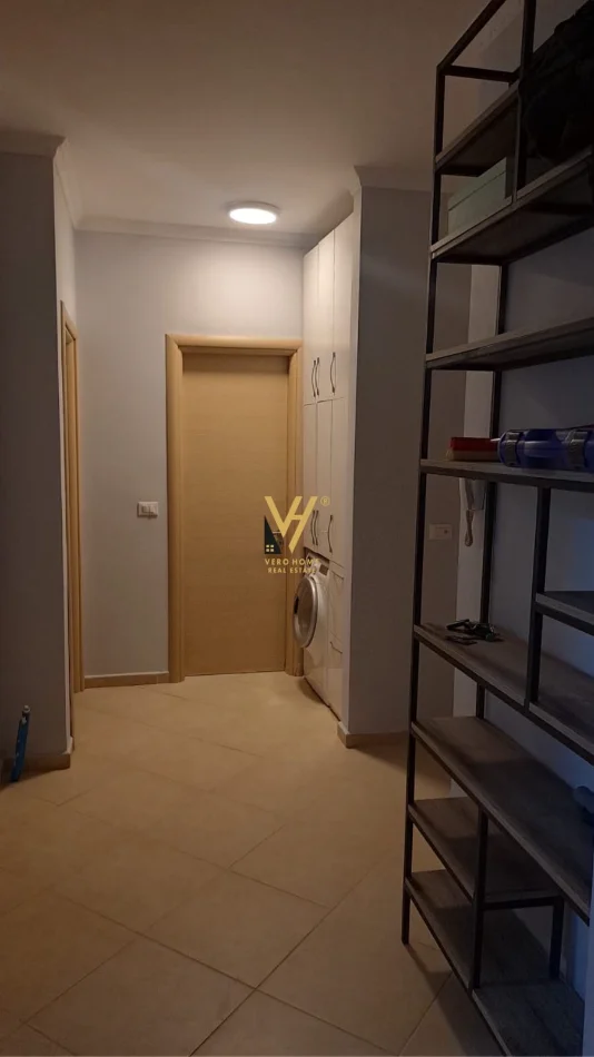 Tirane, shitet apartament 2+1+Ballkon Kati 4, 107 m² 263.500 € (LIQENI I THATE)