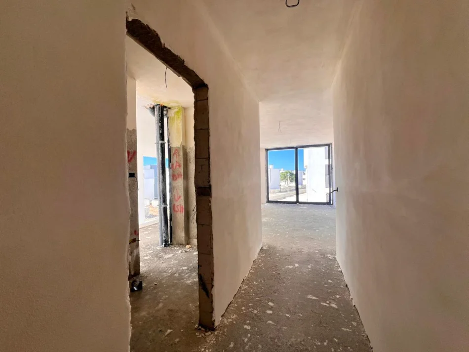 Shitet: 2+1 & Ballkon📍Gjiri Lalzit - Porto Lalzi | Yacht Lifestyle (117m2) €258,280 🔥