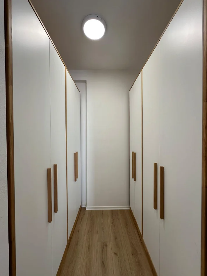 Tirane, shitet apartament 3+1 Kati 7, 186 m² 337.900 € (Porcelan)