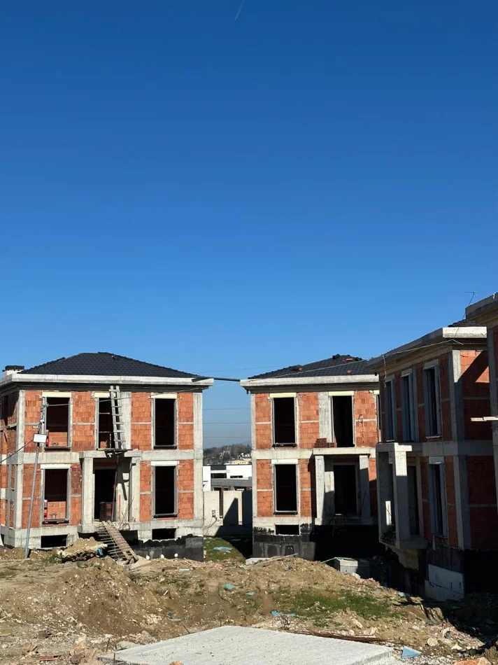 🏡 Shitet Vilë Moderne në rezidencen Montclair, Mjull-Bathore, TEG📍