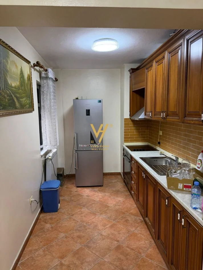 Tirane, jepet me qera apartament 2+1 Kati 2, 94 m² 500 € (KTHESA E KAMZES)