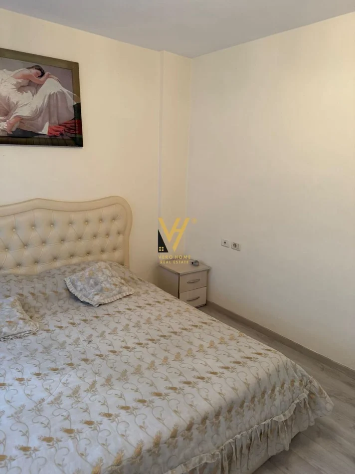Tirane, jepet me qera apartament 2+1 Kati 2, 94 m² 500 € (KTHESA E KAMZES)