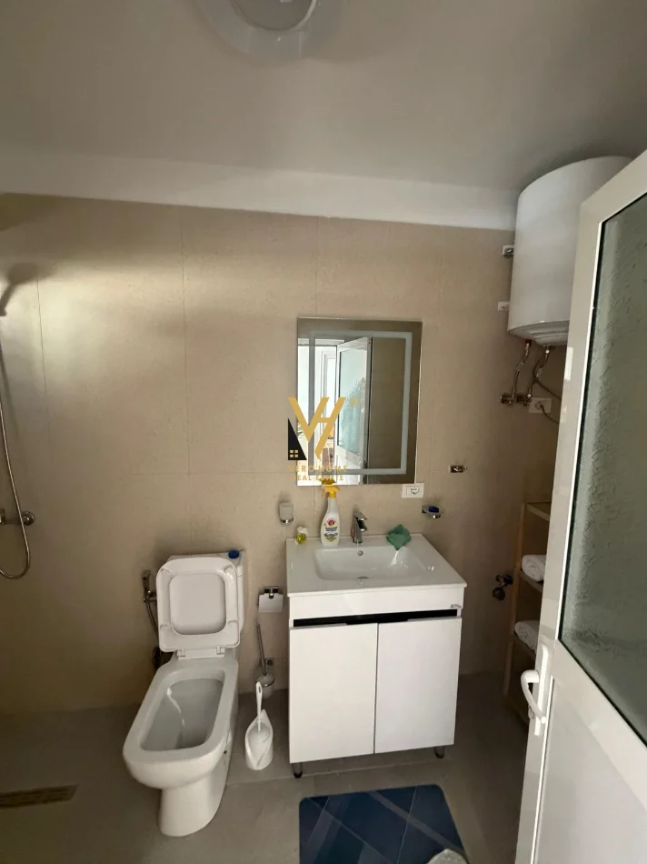 Tirane, jepet me qera apartament 1+1+Ballkon Kati 0, 70 m² 520 € (KODRA E DIELLIT)