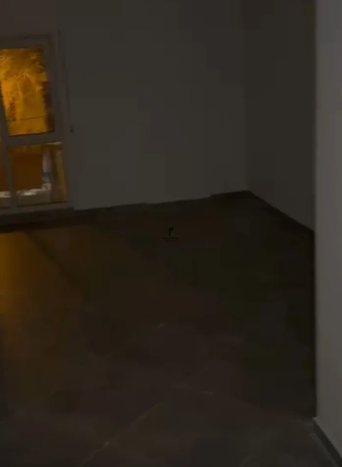 Tirane, jepet me qera zyre Kati 2, 60 m² 500 € (5 MAJI)