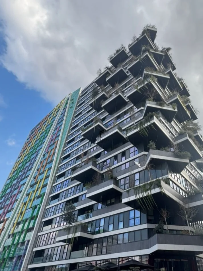 Tirane, jepet me qera zyre Kati 1, 875 m² 35.000 € (AIR ALBANIA)