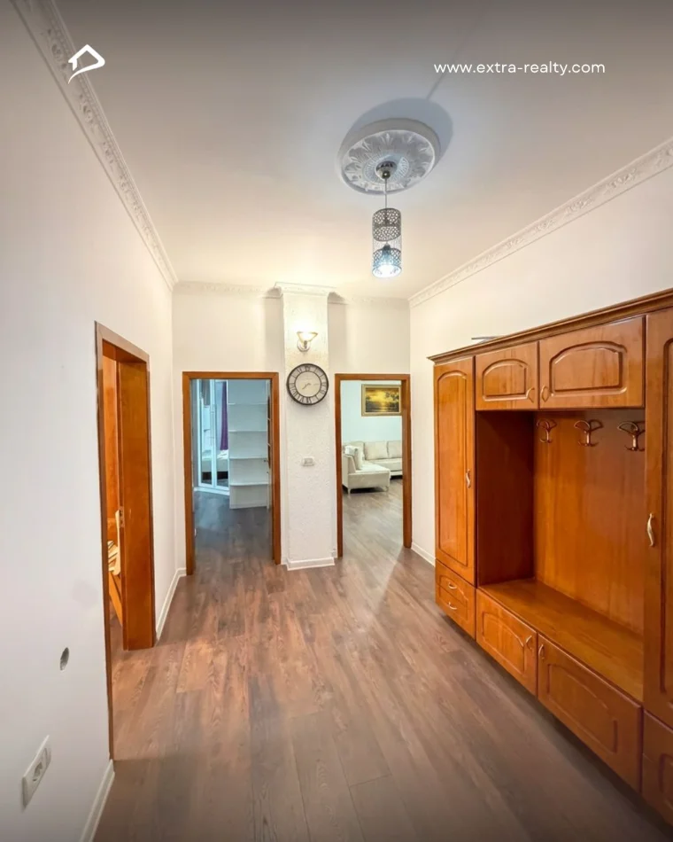 Tirane, jepet me qera apartament 2+1 Kati 2, 100 m² 600 € 