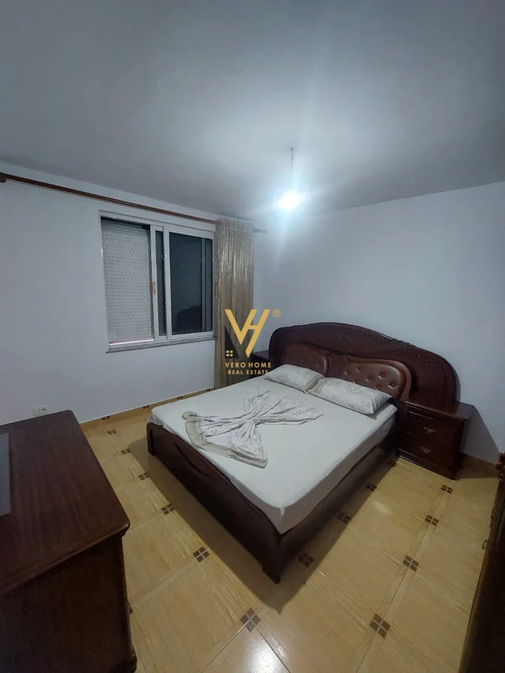 Tirane, jepet me qera apartament 1+1+Ballkon Kati 4, 70 m² 550 € (SHESHI WILLSON)