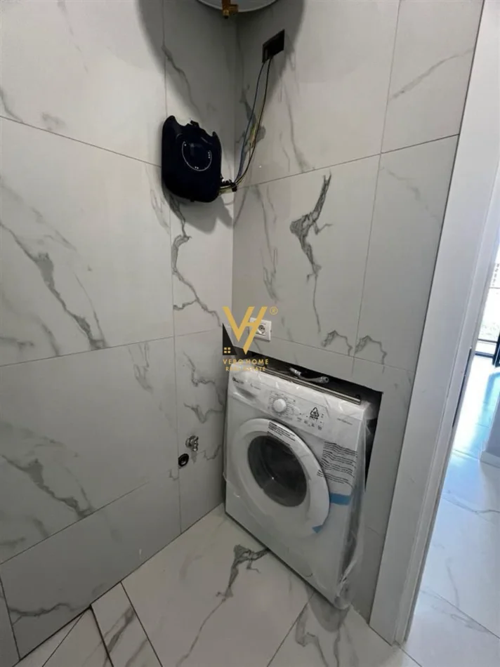 jepet me qera apartament 1+1+Ballkon Kati 3, 70 m² 470 € (RRUGA XHANFIZE KEKO)