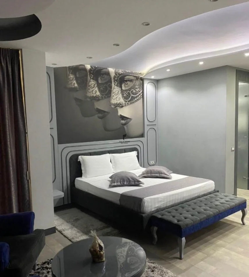 Tirane, jepet me qera hotel , 2.400 m² 25.000 € (RRUGA E ELBASANIT)