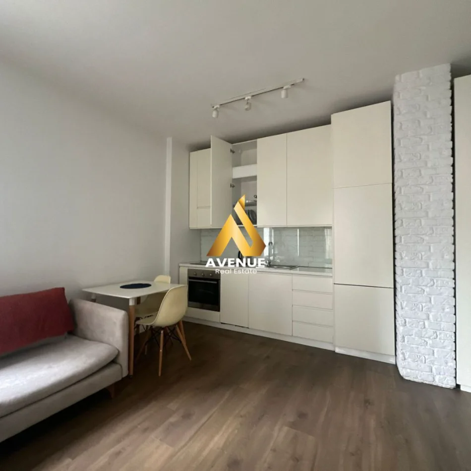 Tirane, jepet me qera apartament 1+1 Kati 5, 650 € (KIKA 2)