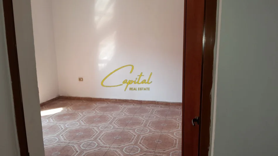 Tirane, jepet me qera shtepi 3+1 Kati 1, 110 m² 800 € (ASTIR)