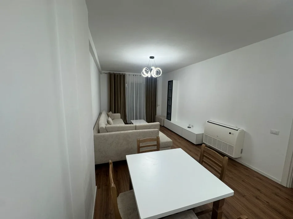 SHITET: 1+1📍Laprake (Kompleksi E88) - Gati per Banim🔥 - 165,000€ - Sp.83m² - 100% e Re✨️ & Super mundesi Investimi