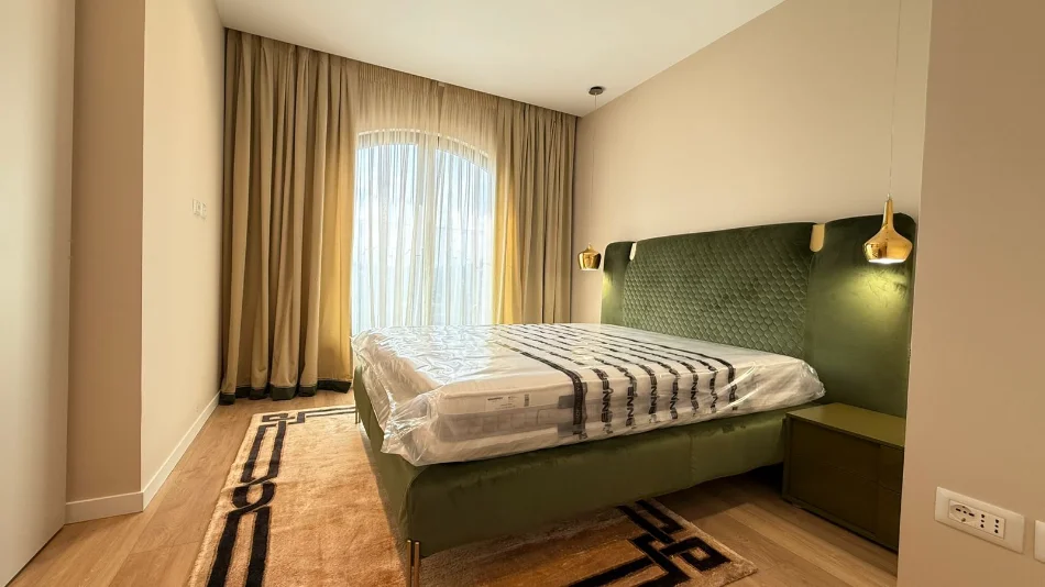 Tirane, jepet me qera Vile 2 Katshe , 420 m² 5.000 € 