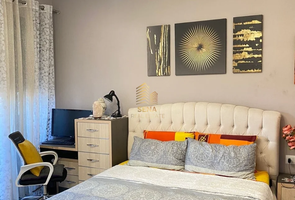 Tirane, jepet me qera apartament 1+1+Ballkon Kati 7, 68 m² 850 € (Bllok, Stadiumi Dinamo)