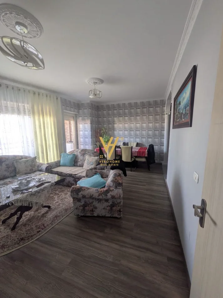 Tirane, shitet apartament 2+1+Ballkon , Kati 6 ,113 m² 270.000 € (STACIONI I TRENIT)