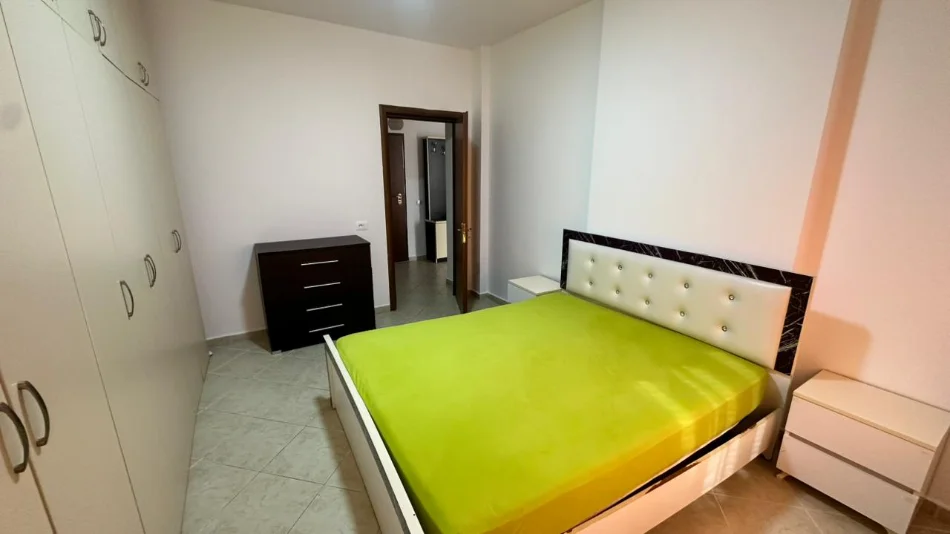Tirane, jepet me qera apartament 2+1 Kati 6, 61 m² 350 € (Kompleksi Fratari)