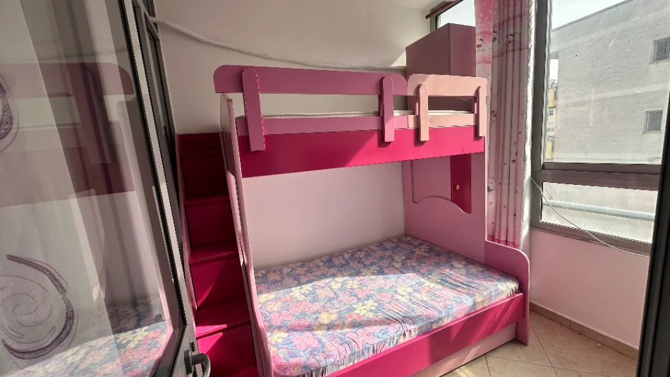 Tirane, shitet apartament 2+1 , 61 m² 75.000 € (Kompleksi Fratari)