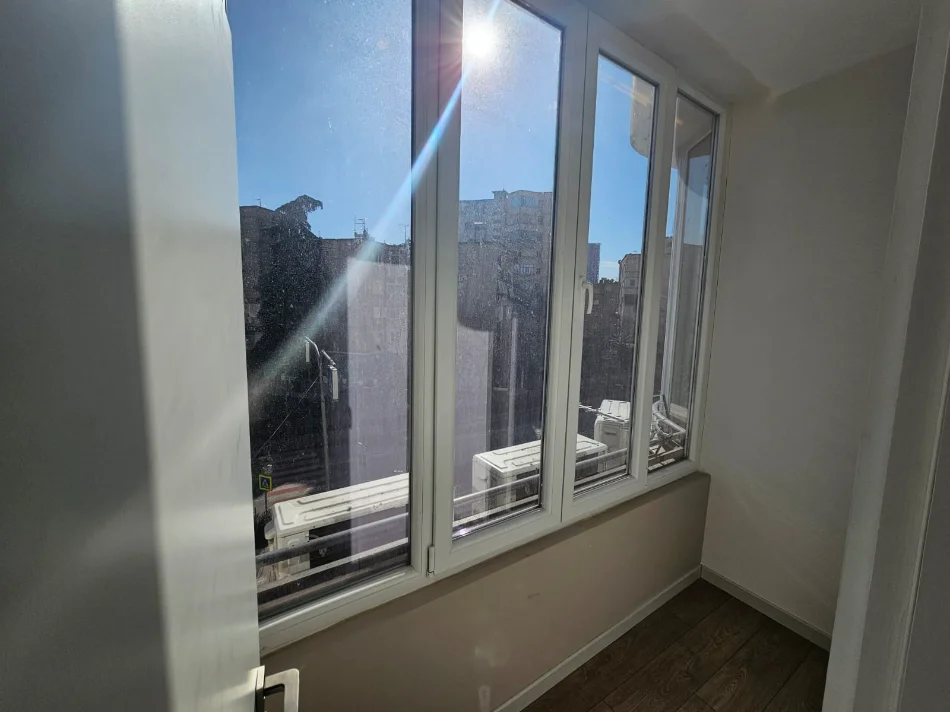 Tirane, shitet apartament 3+1+Ballkon Kati 2, 120 m² (Zogu i Zi)