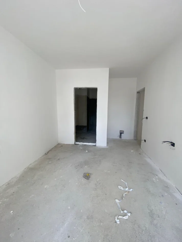 Tirane, shitet apartament 2+1 Kati 3, 105 m² 120.000 € (UNIVERS CITY)