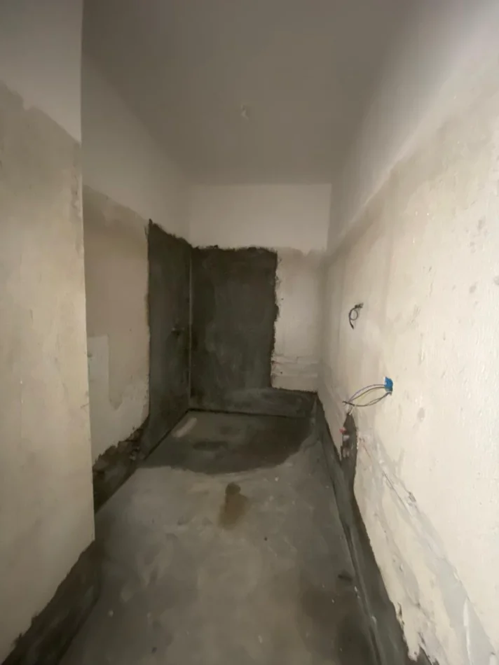 Tirane, shitet apartament 2+1+Ballkon Kati 3, 105 m² 120.000 € 