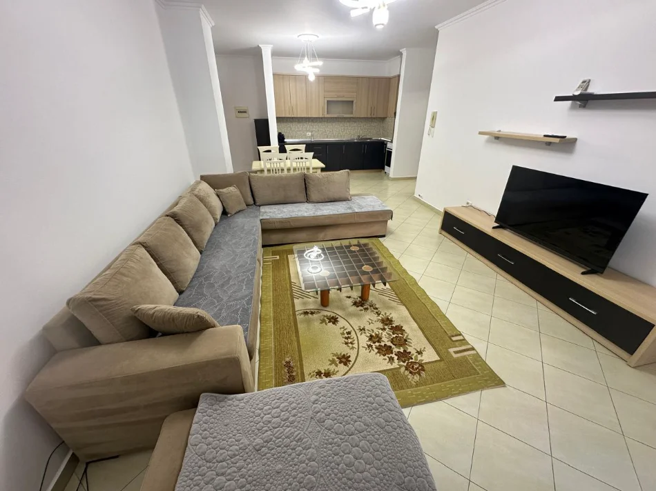 Tirane, shitet apartament 2+1+Ballkon , 113 m² 220.000 € (Don Bosko , Kisha Katolike)